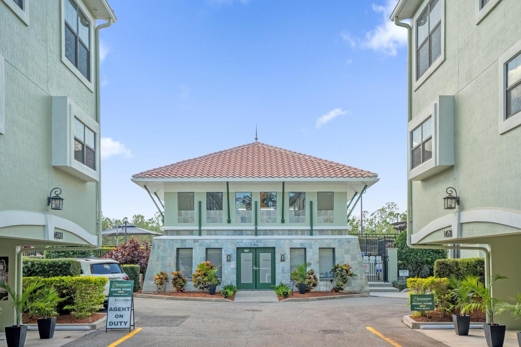 Long Weekend Escape - Townhome By Disney! Orlando Exterior photo